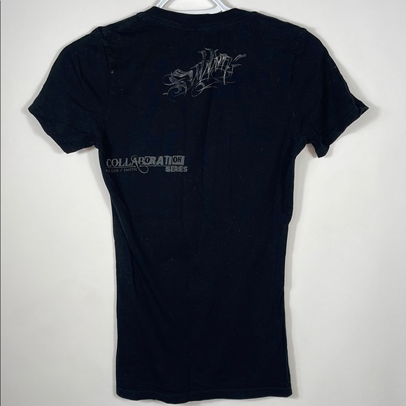 Sullen V-Neck Tee - Picture 4 of 5